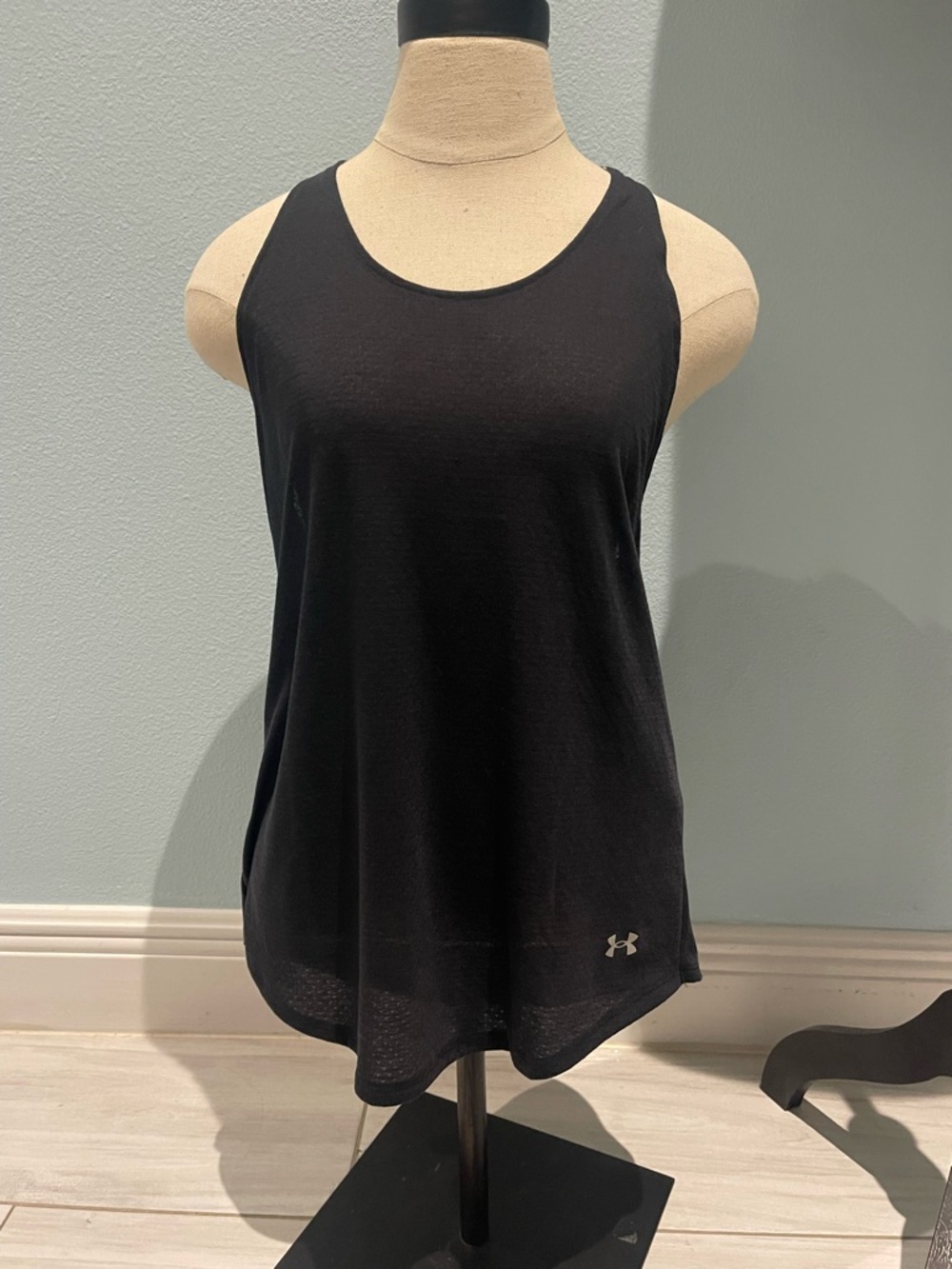 Under Armour Black Women's Athletic Tank Top with Subtle Logo